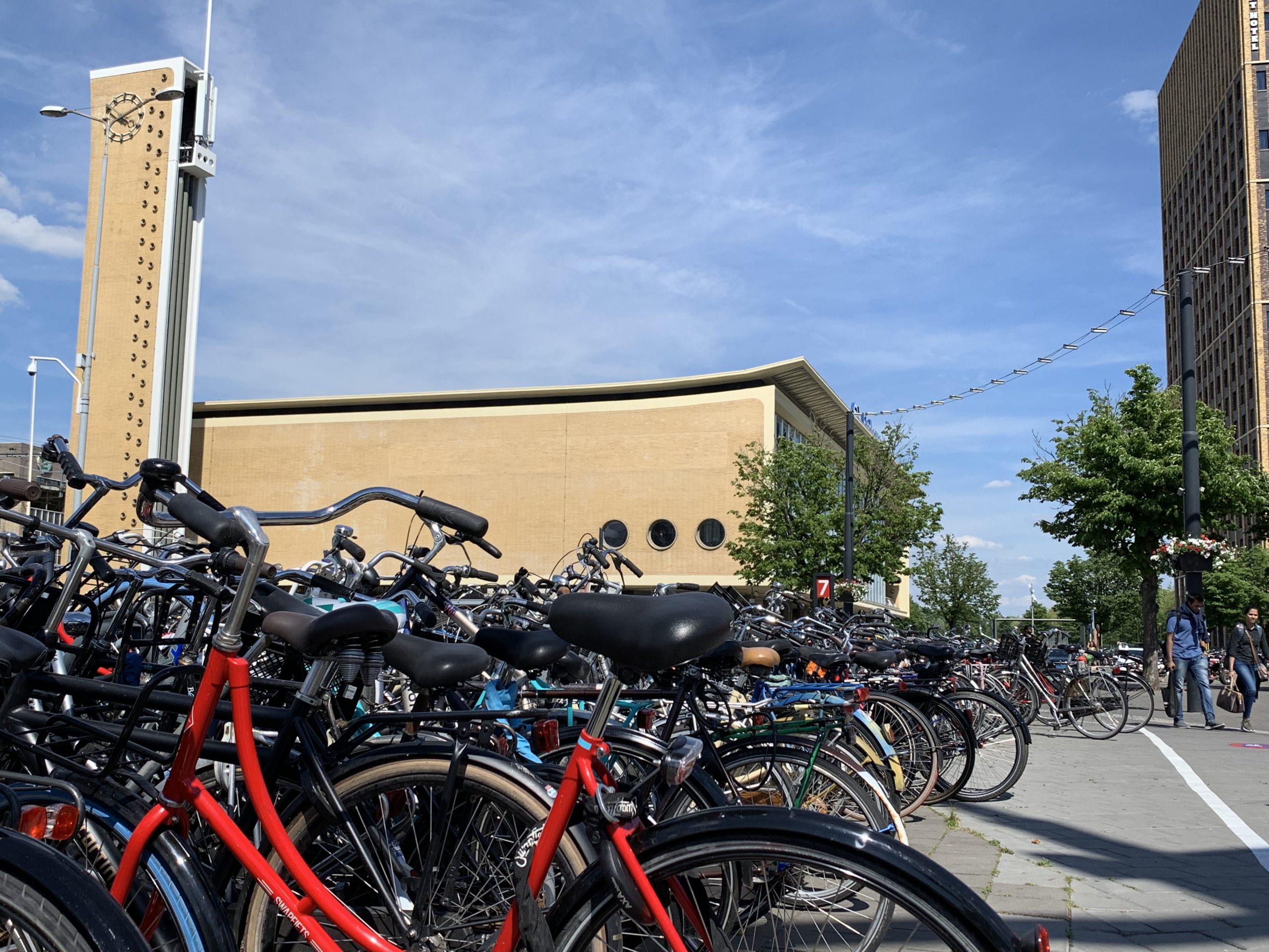 Episode n°17 – D’Eindhoven à Amsterdam en mode « vélo+train »